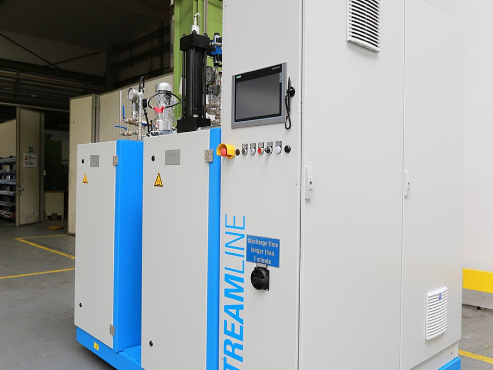 STEAMLINE - High Pressure Metering Machine