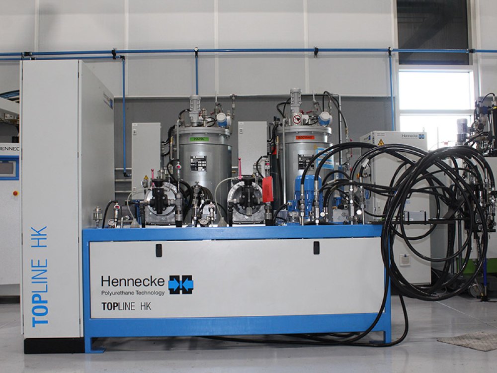 TOPLINE HK 270/270 - High Pressure Metering Machine